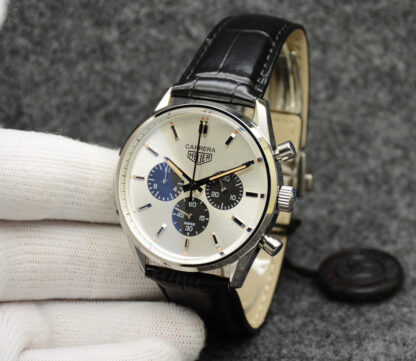 TAGHeuer handsome quartz men's watch - Image 3