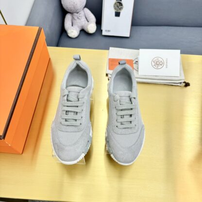 Hermès Spring and Summer Gray, White and Blue Colorblock Couple Classic Sports Casual Shoes - Image 3