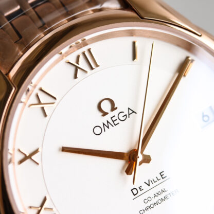 Omega Delta Fly series is equipped with the Coaxial 8500 movement. - Image 3