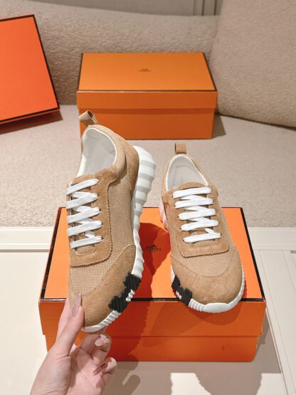 Hermes classic couple style apricot color comfortable casual sports dad shoes - Image 3