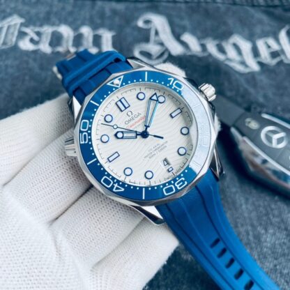 Omega Seamaster 300 Series - A Classic Design - Image 3