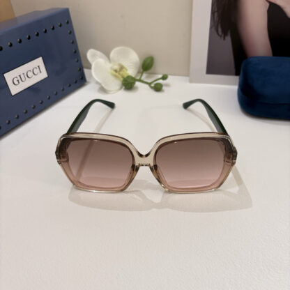 Gucci fashion sunglasses - Image 3