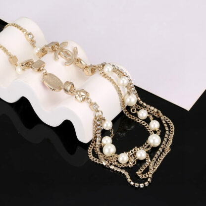Chanel new trendy pearl necklace - Image 3