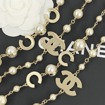 Chanel Black Enamel CC Pearl Necklace - Image 3