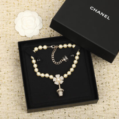 Chanel flower pot letter necklace - Image 2