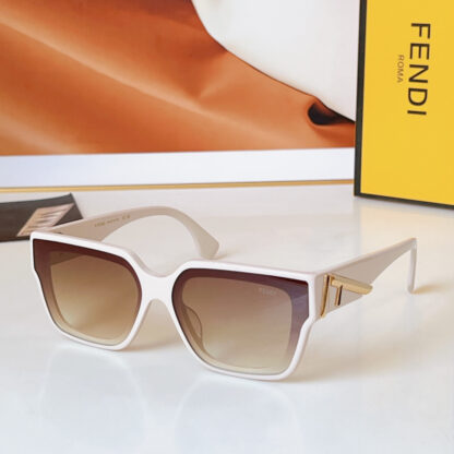 FENDI fashion trend sunglasses - Image 4