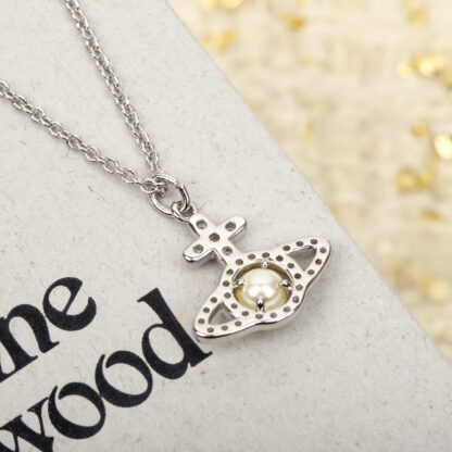Vivienne Westwood classic shining earth star ring necklace - Image 3
