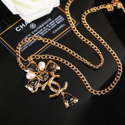 Chanel classic fashion pendant versatile necklace - Image 3