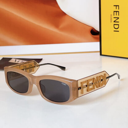 FENDI fashion trend sunglasses - Image 4