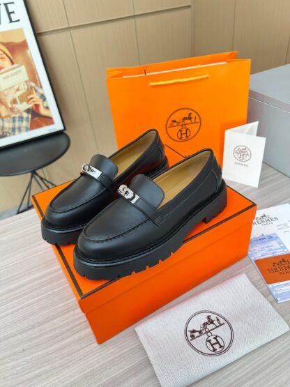Hermes black matte comfortable trendy leather loafers - Image 3