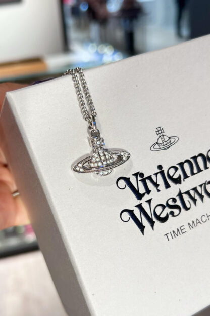 Vivienne Westwood crystal necklace - Image 3