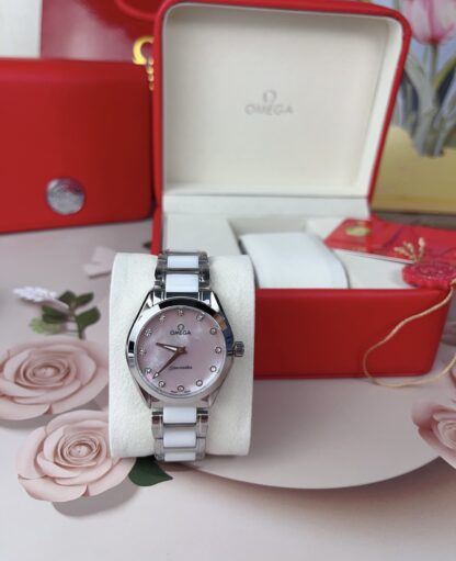 Omega Fashion Quartz Women's Watch - Image 3