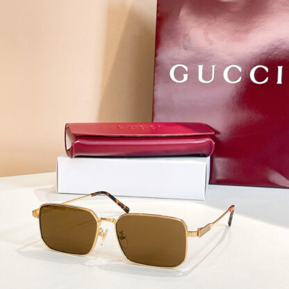Gucci fashion sunglasses - Image 3