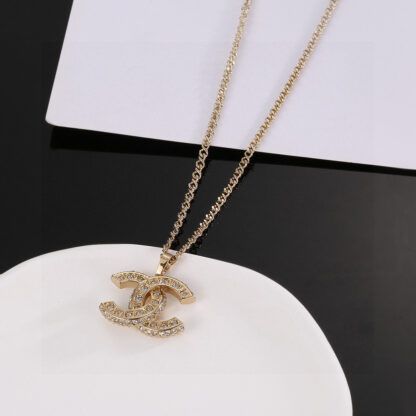 Chanel exquisite fashion double c necklace - Image 3