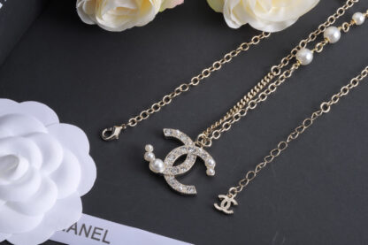Chanel exquisite pearl rhinestone versatile necklace - Image 3