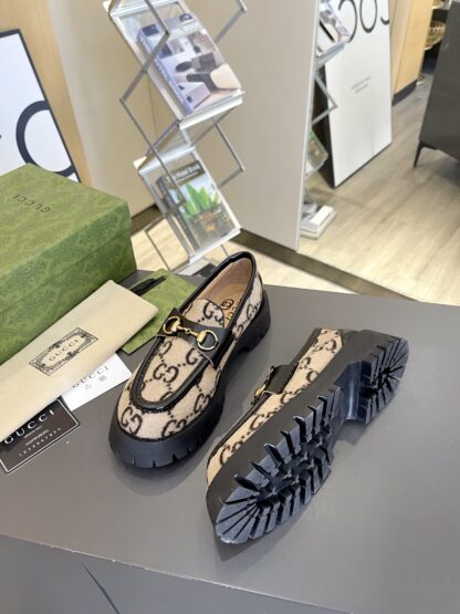 Gucci platform loafers - Image 3