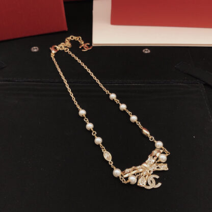 Chanel Light Gold Bow Diamond Pearl Necklace - Image 3