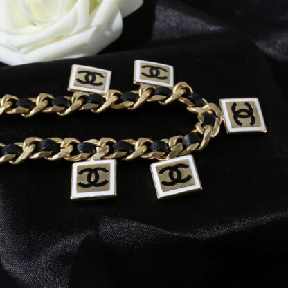 Chanel Fashionable and versatile clavicle necklace - Image 3