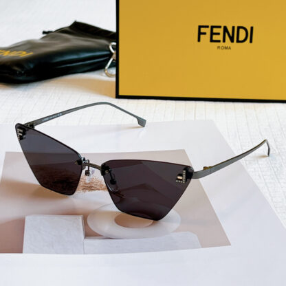 FENDI fashion trend sunglasses - Image 4