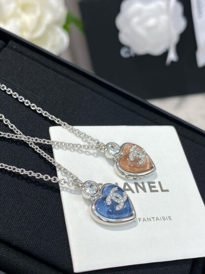 Chanel rhinestone heart necklace - Image 3