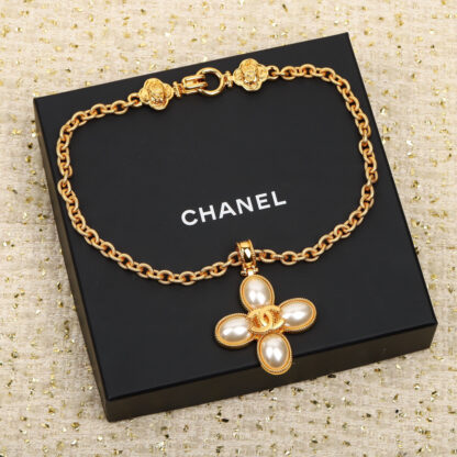 Chanel four-leaf thick necklace - Image 3