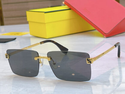 FENDI fashion trend sunglasses - Image 4
