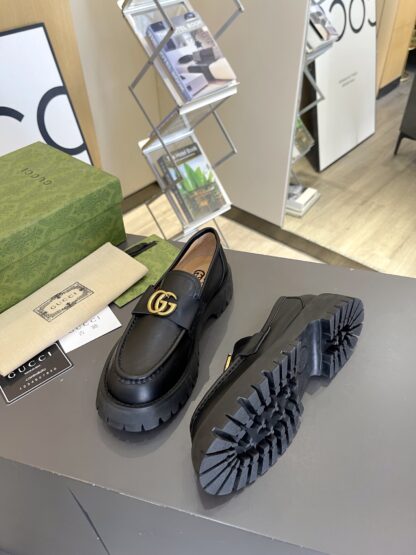 Gucci platform loafers - Image 4