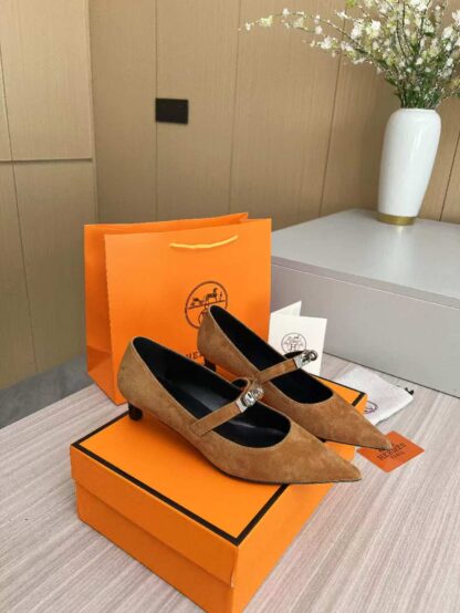 Hermès dark brown holiday must-have comfortable loafers - Image 3