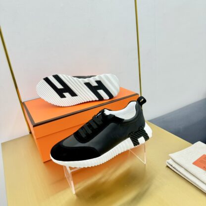 Hermès Spring and Summer Couple's Black and White Color Matching Sports Casual Shoes - Image 3