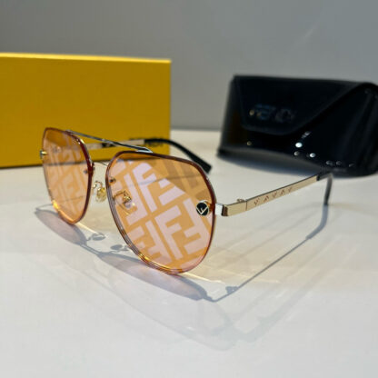 FENDI fashion trend sunglasses - Image 4