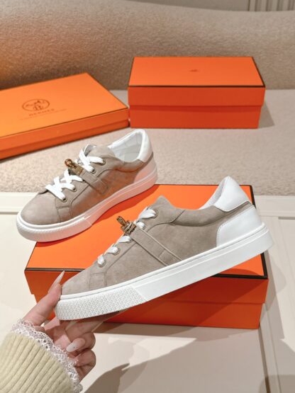 Hermes couple's gray and white Kelly shoe buckle classic flat casual shoes - Image 4
