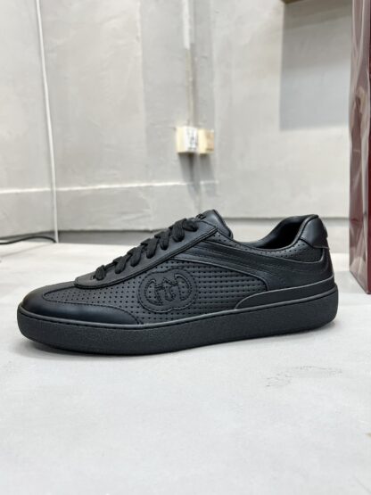 Gucci classic design German training elements catwalk model - Image 5