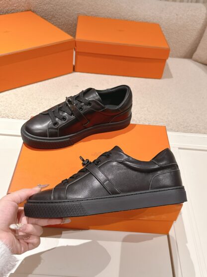 Hermes black classic couple's kelly shoe buckle flat casual shoes - Image 4