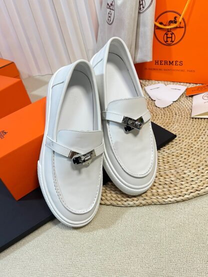 Hermes Kelly buckle white stylish and noble casual loafers - Image 4