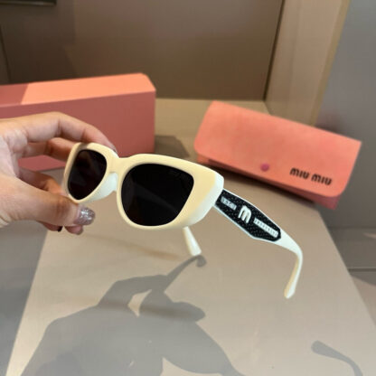 Miu Miu trendy fashion sunglasses - Image 5
