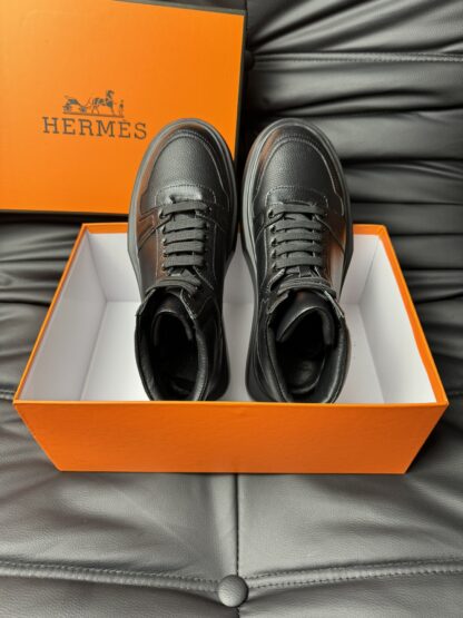 Hermes pure black high-end elegant casual shoes - Image 4