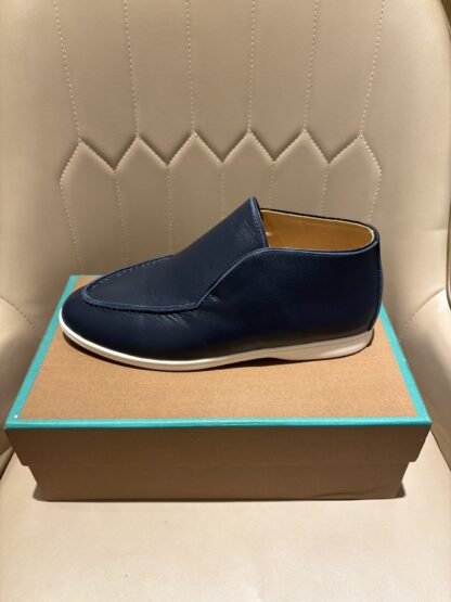 Hermès classic dark blue high-end loafers - Image 4