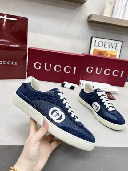 Gucci classic design German training elements catwalk model - Image 5
