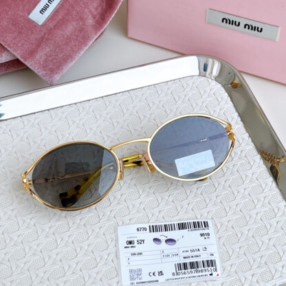 Miu Miu trendy fashion sunglasses - Image 4