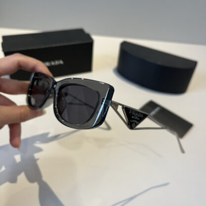 Prada fashion trend sunglasses - Image 5