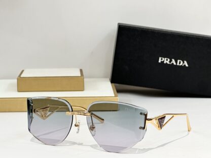Prada fashion trend sunglasses - Image 4