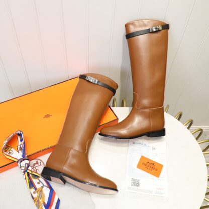 Hermès classic kelly buckle brown flat fashion mid-calf boots - Image 4