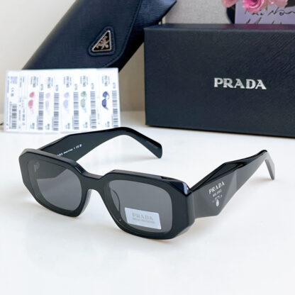 Prada fashion trend sunglasses - Image 4