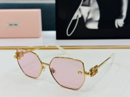 Miu Miu trendy fashion sunglasses - Image 5