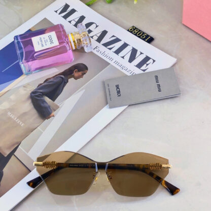 Miu Miu trendy fashion sunglasses - Image 5