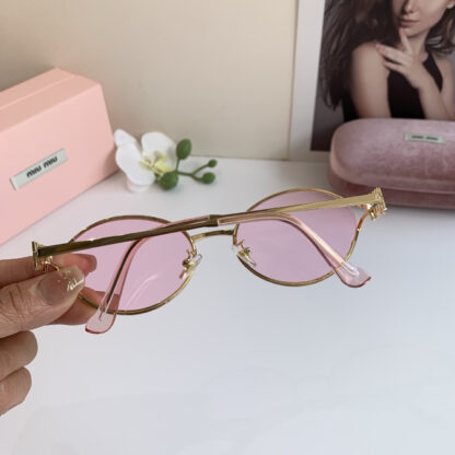 Miu Miu trendy fashion sunglasses - Image 5