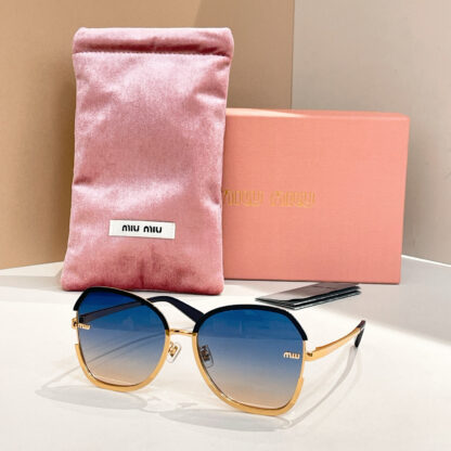 Miu Miu trendy fashion sunglasses - Image 5