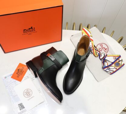 Hermes black green silver buckle classic kelly buckle fashion boots - Image 3