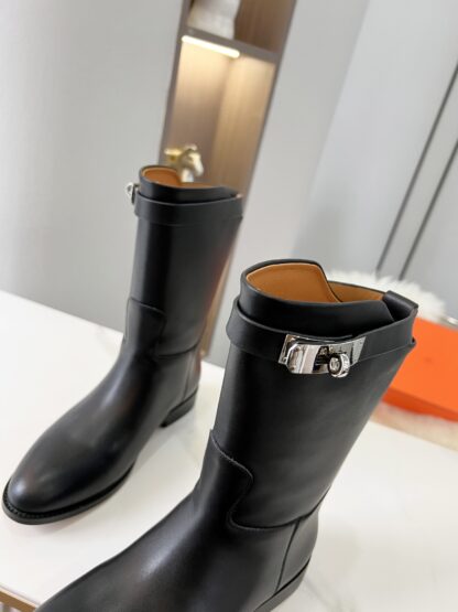 Hermès classic black silver buckle fashion ankle boots - Image 4