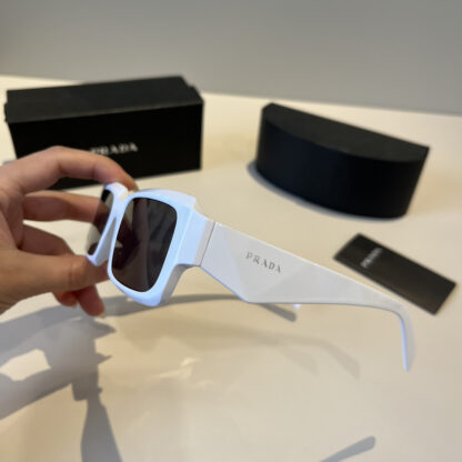 Prada fashion trend sunglasses - Image 4